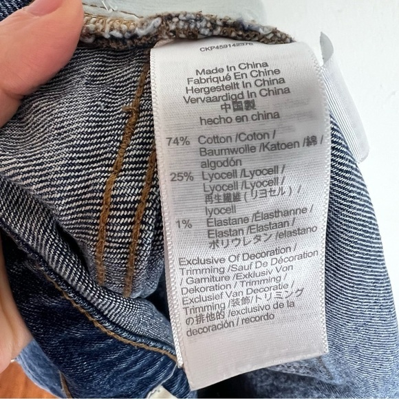 Madewell The Perfect Jean Short in Bartow Denim  Size 27 - Picture 6 of 6